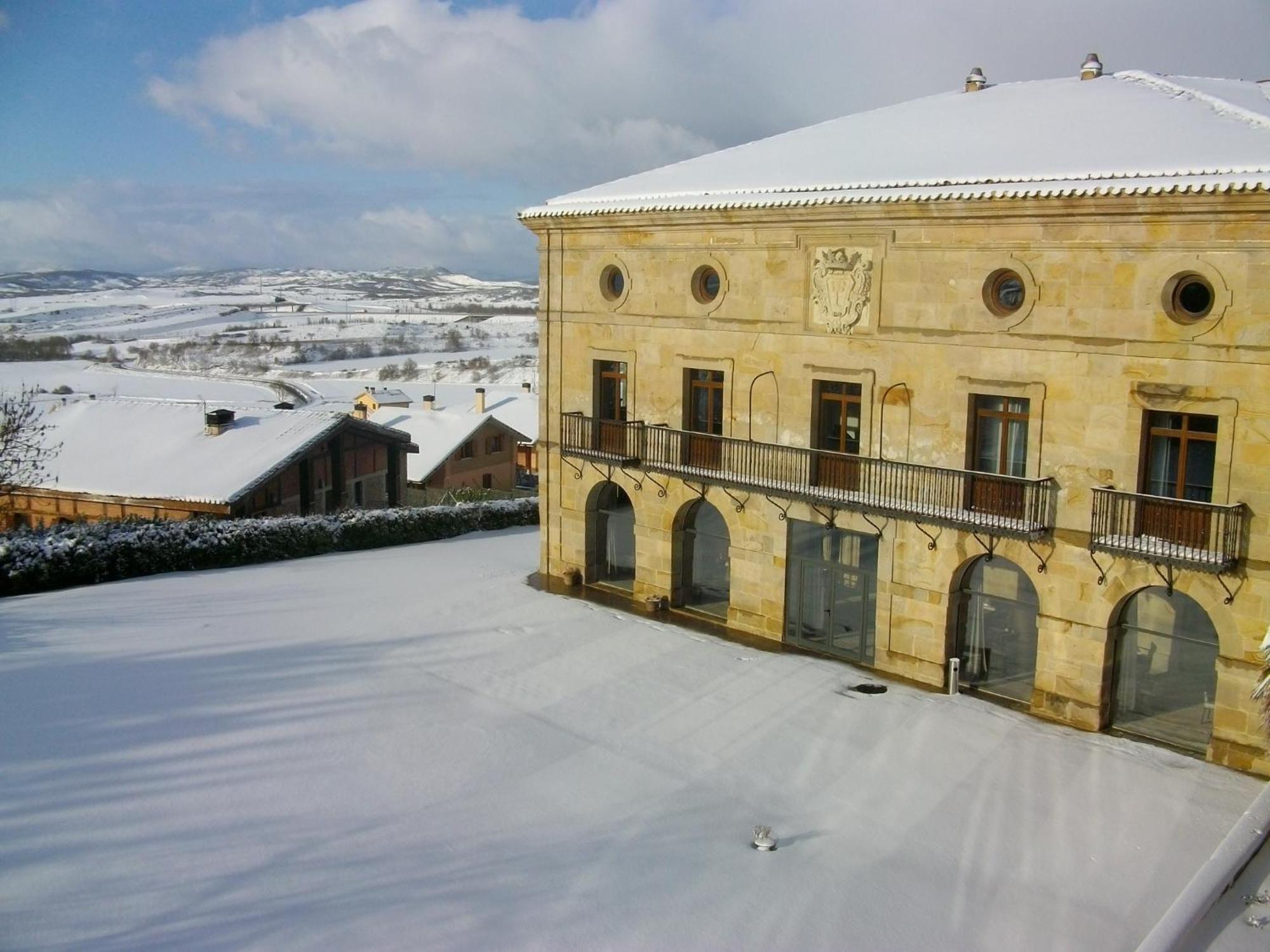 Parador De Argómaniz Exterior foto